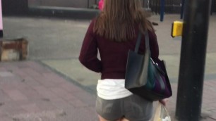 Yorkshire Lass in shorts (Big ass) Built for anal