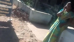 SATIN SILK SAREE DESI AUNTY FINGERING HER PUSSY IN PUBLIC