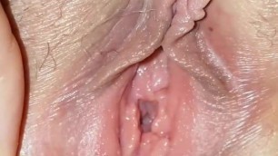 Wet Pussy Masturbation (Close up)